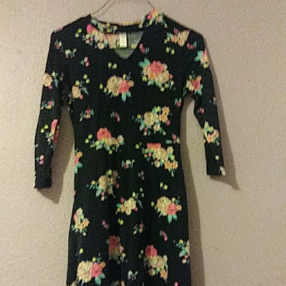 Girls dress